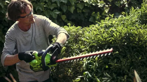 Кусторез Greenworks G40HT61 40V 2200907 (61 см) аккумуляторный — детальное фото